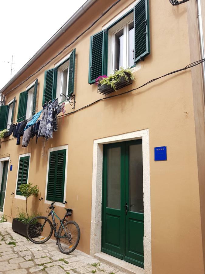 Appartement Terra Rossa à Rovinj Extérieur photo